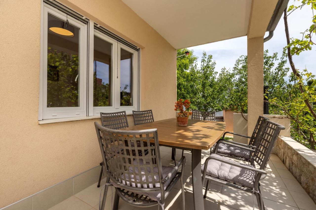 Boutique Apartment Mali Losinj Ngoại thất bức ảnh