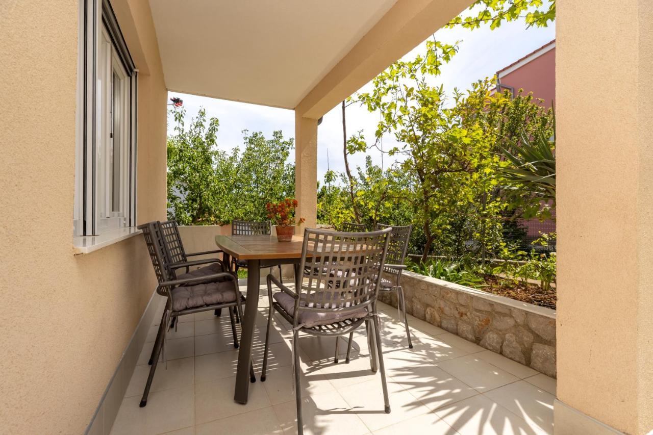 Boutique Apartment Mali Losinj Ngoại thất bức ảnh