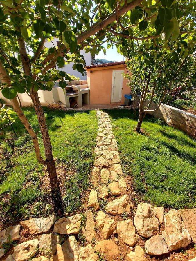Boutique Apartment Mali Losinj Ngoại thất bức ảnh